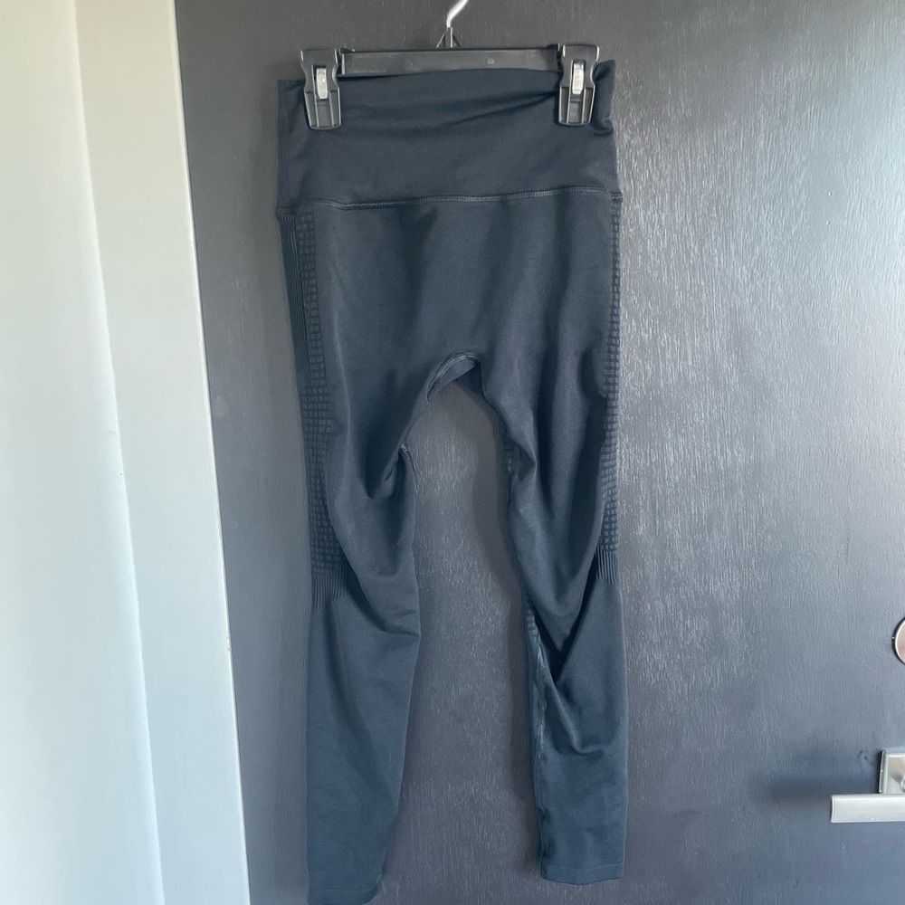 Alphalete leggings